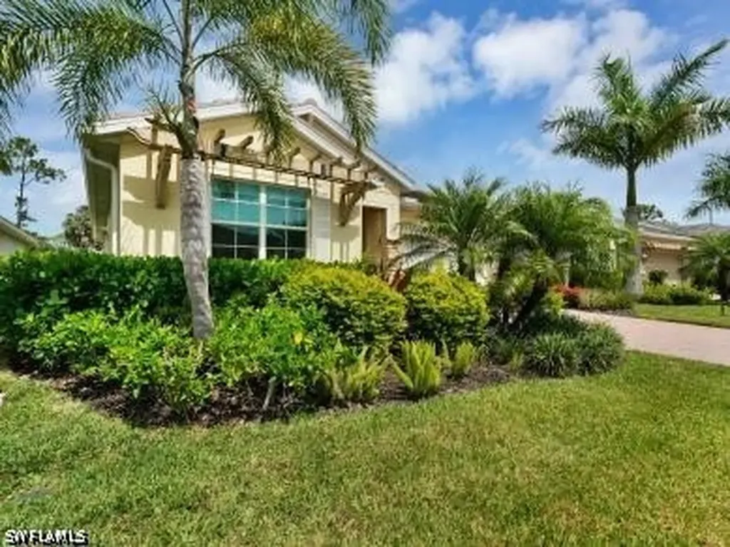 259 Tamarindo Lane Naples FL 34114