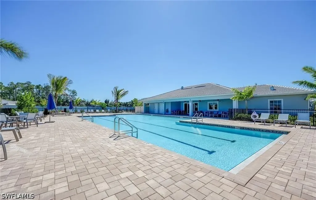 259 Tamarindo Lane Naples FL 34114