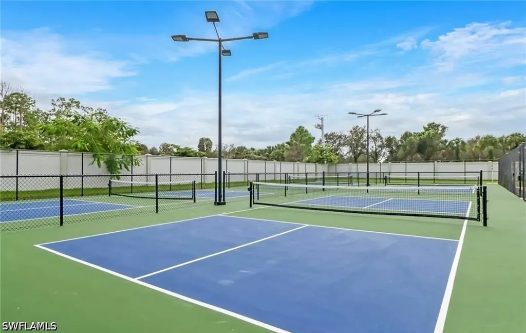 259 Tamarindo Lane Naples FL 34114