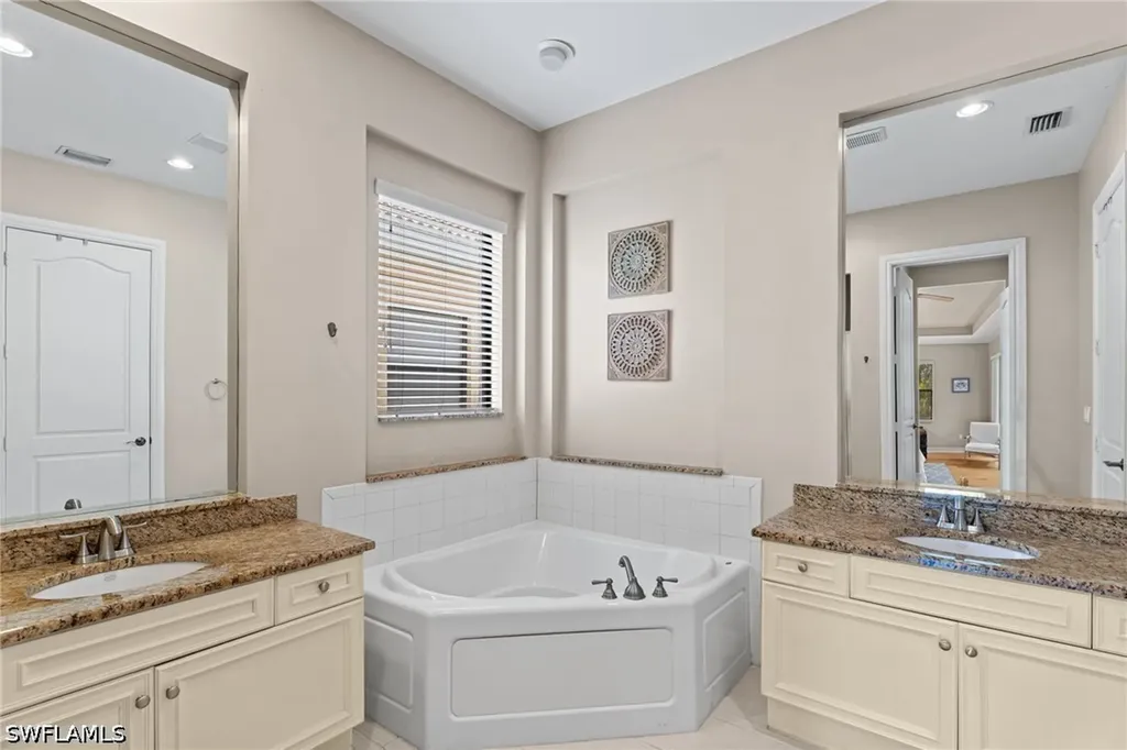 1406 Serrano Circle Naples FL 34105