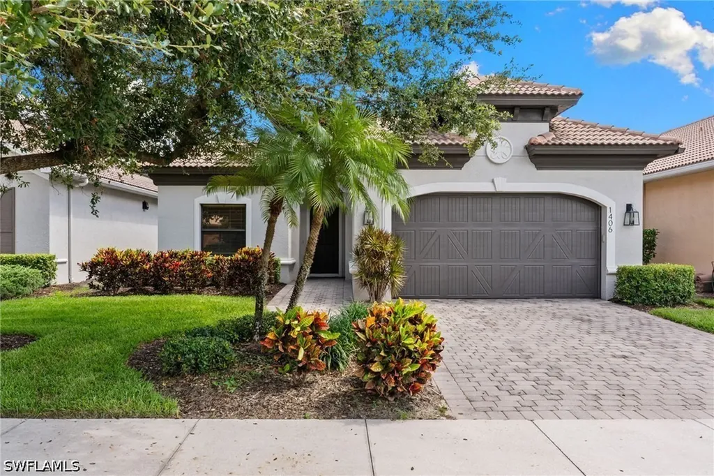 1406 Serrano Circle Naples FL 34105