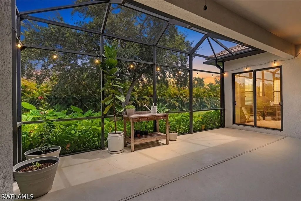 1406 Serrano Circle Naples FL 34105