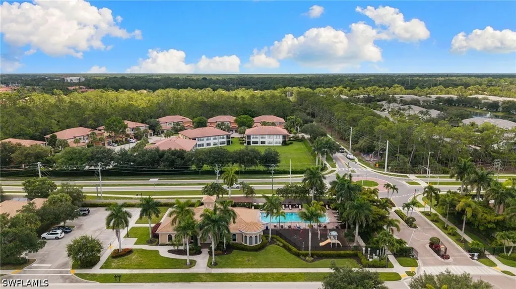 1406 Serrano Circle Naples FL 34105