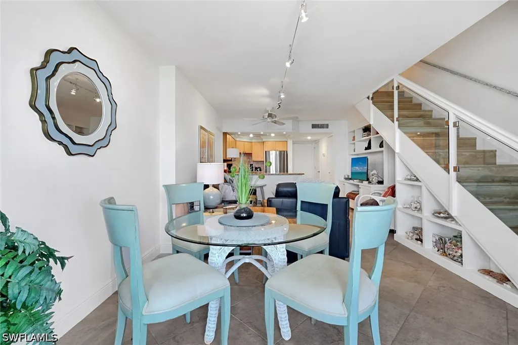 5 Bluebill Avenue Naples FL 34108
