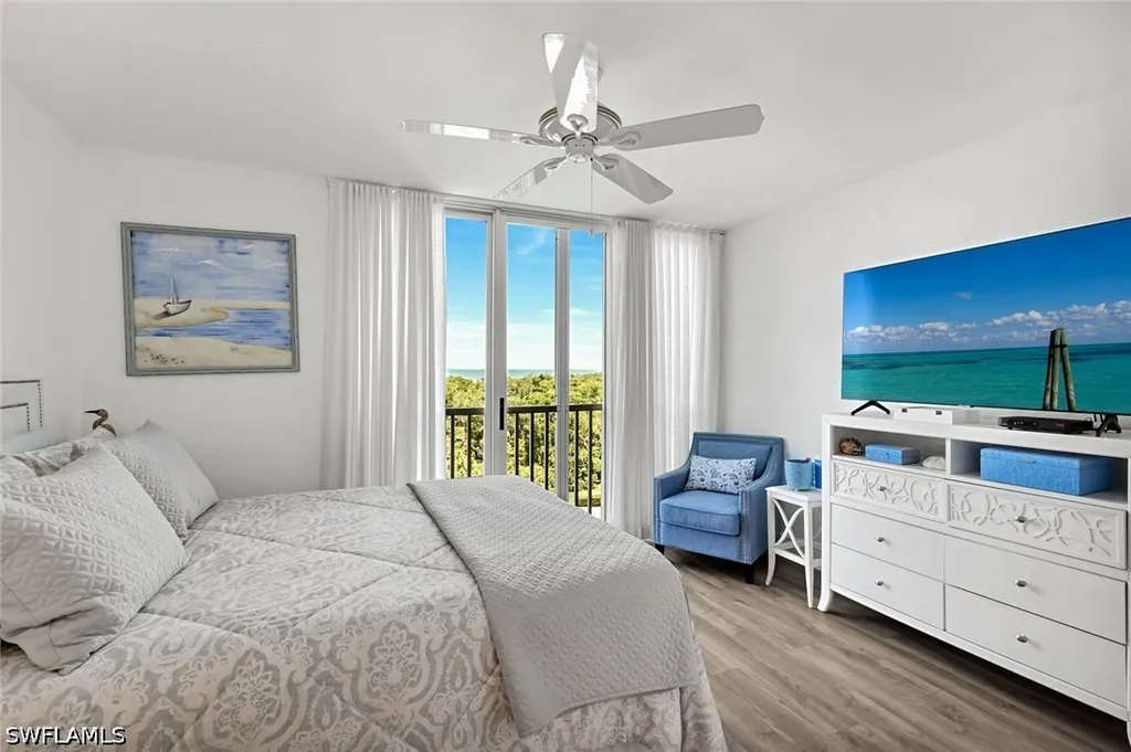5 Bluebill Avenue Naples FL 34108