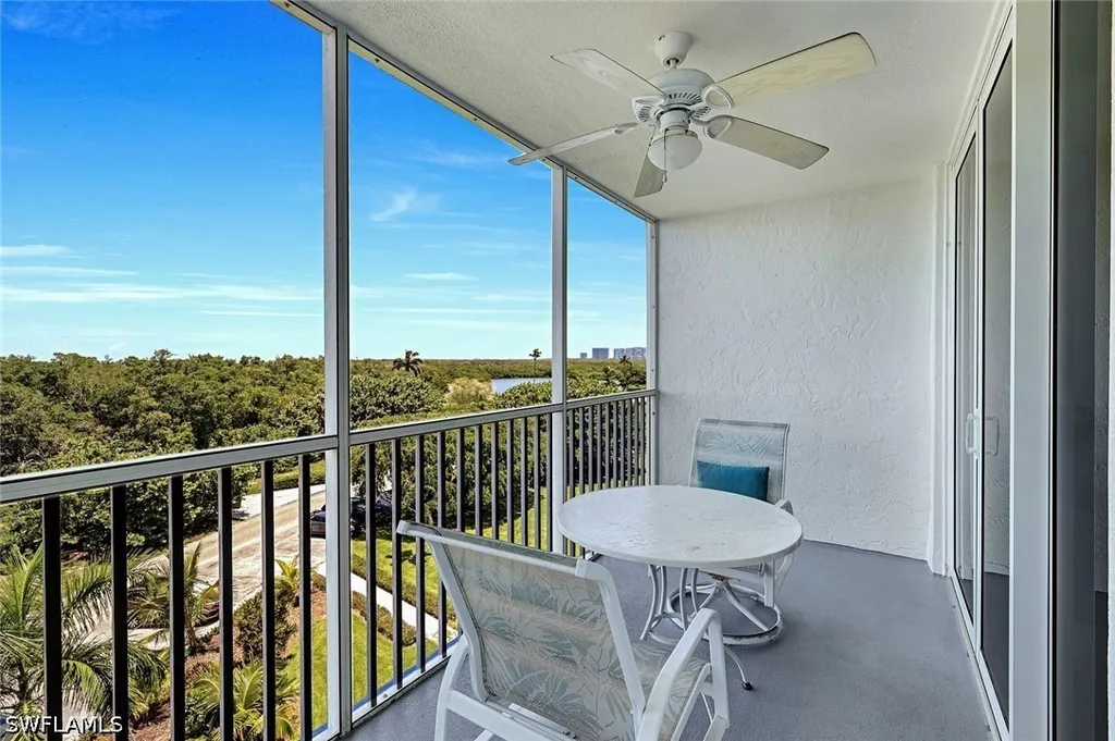 5 Bluebill Avenue Naples FL 34108
