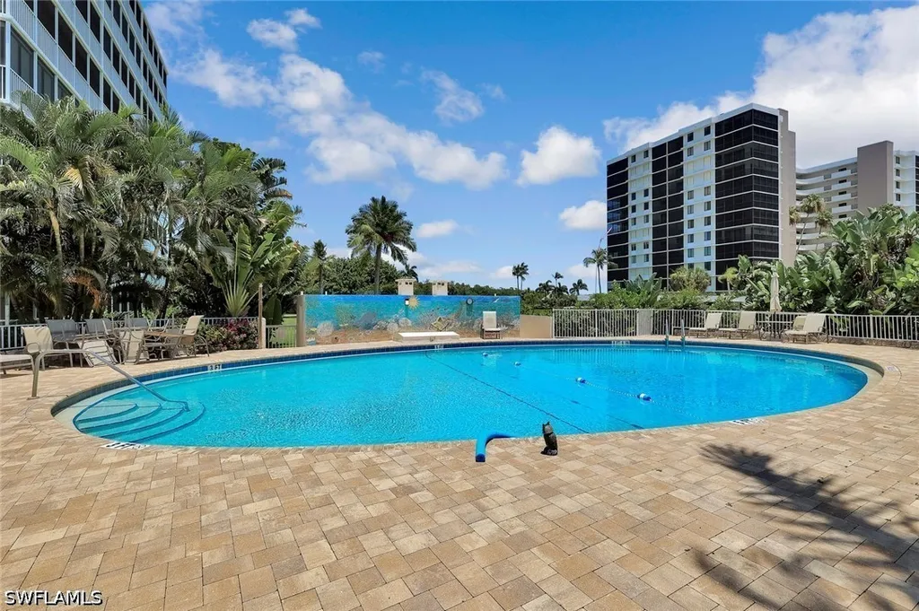 5 Bluebill Avenue Naples FL 34108