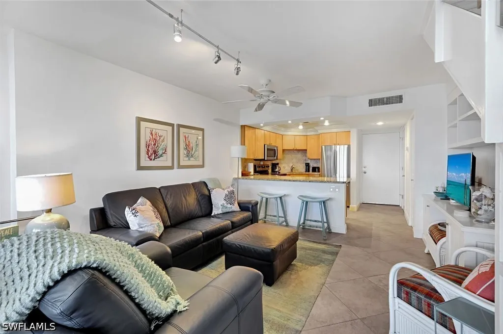 5 Bluebill Avenue Naples FL 34108