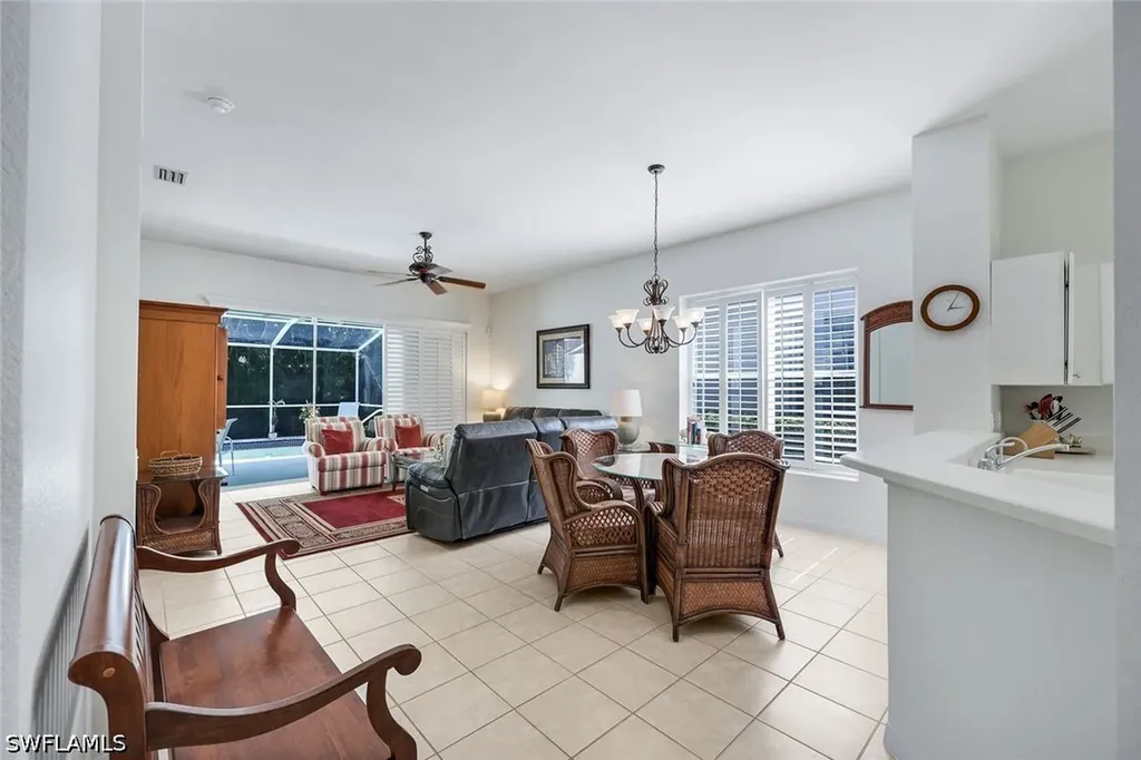 1818 Leamington Lane Naples FL 34109