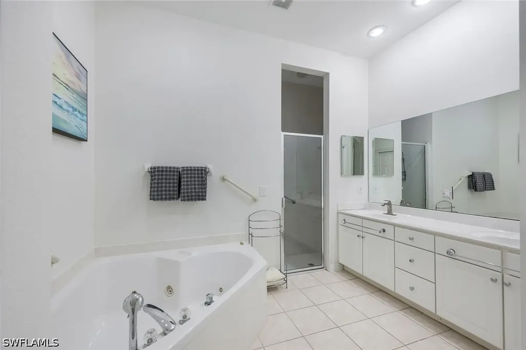1818 Leamington Lane Naples FL 34109