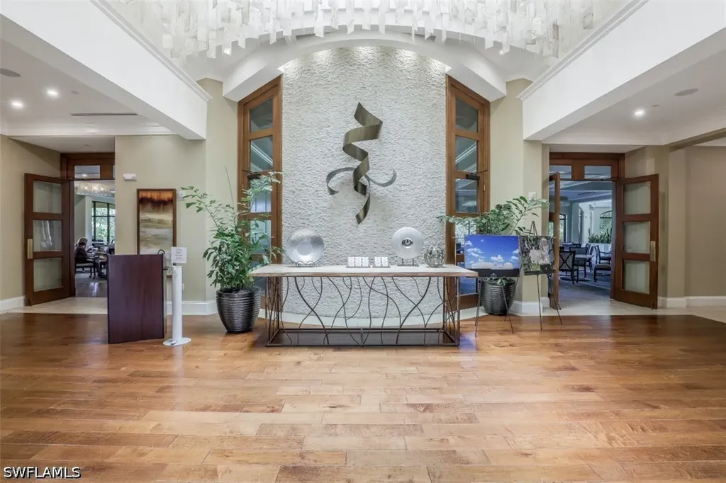 1818 Leamington Lane Naples FL 34109