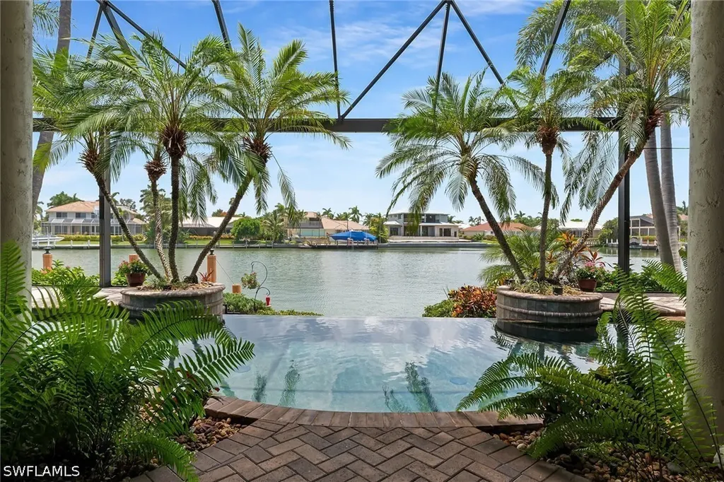 486 Clifton Court Marco Island FL 34145