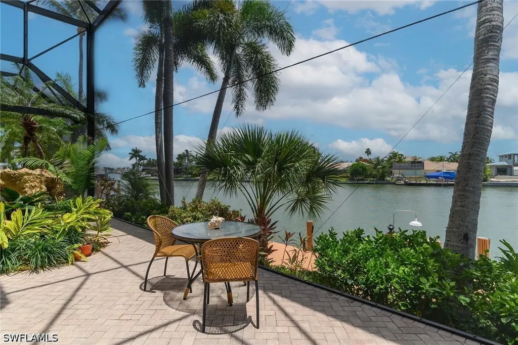 486 Clifton Court Marco Island FL 34145