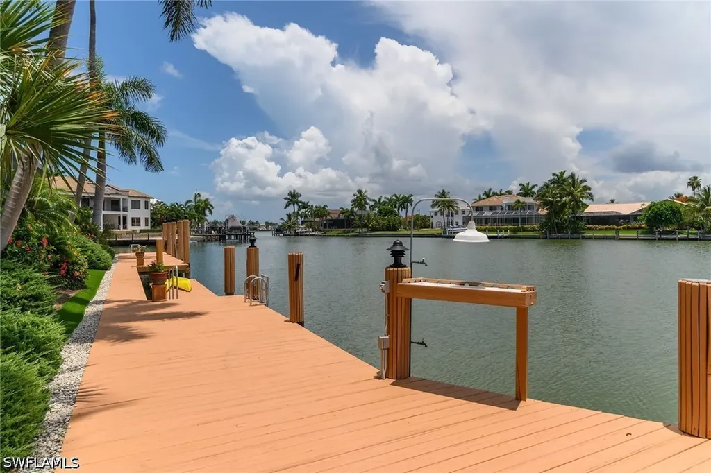 486 Clifton Court Marco Island FL 34145
