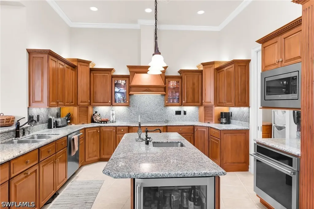 486 Clifton Court Marco Island FL 34145