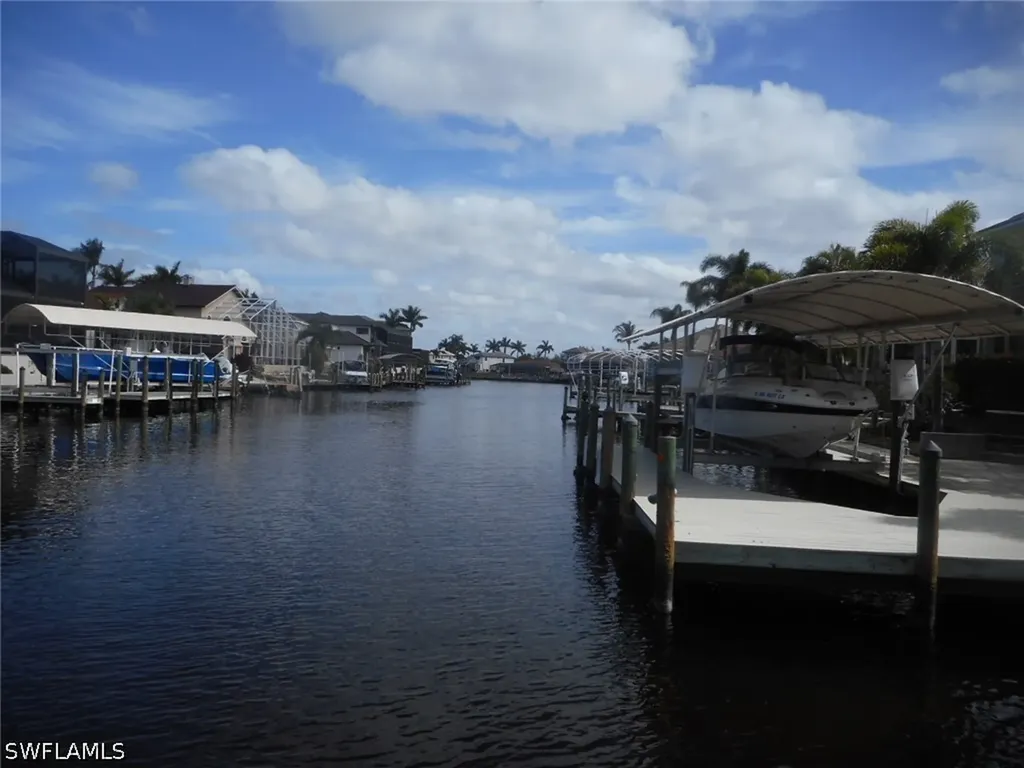 1513 SW 58th Street Cape Coral FL 33914