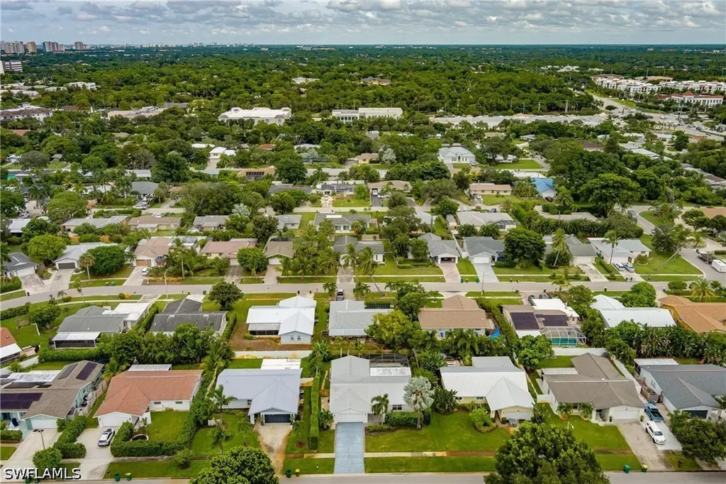 1309 Westlake Boulevard Naples FL 34103