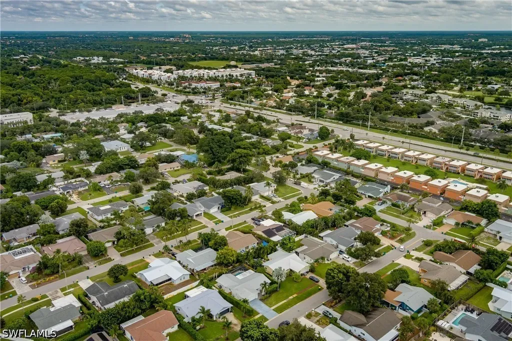 1309 Westlake Boulevard Naples FL 34103