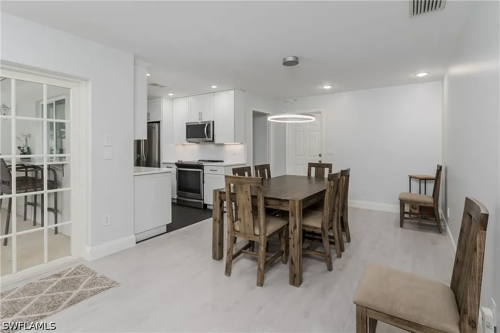 1309 Westlake Boulevard Naples FL 34103