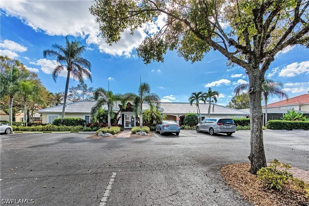 2516 Orchid Bay Drive Naples FL 34109