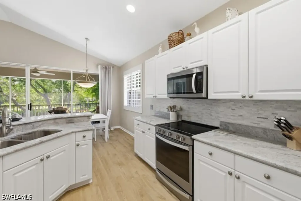 7122 Blue Juniper Court Naples FL 34109
