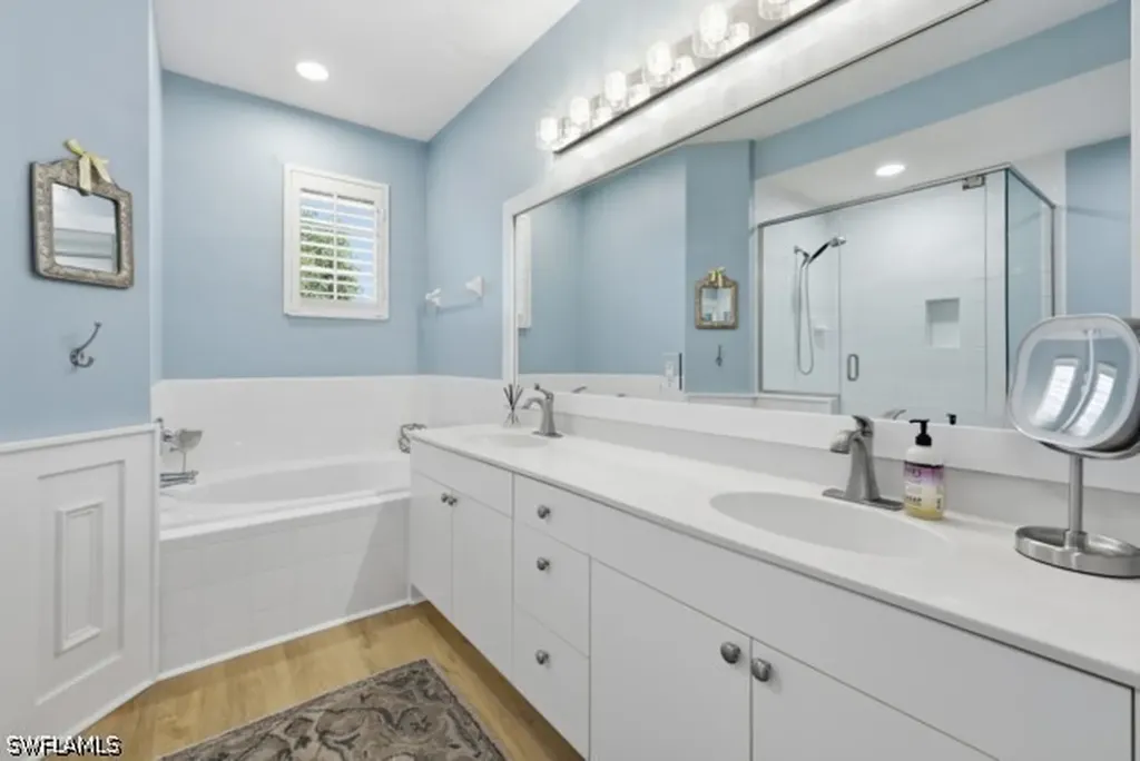 7122 Blue Juniper Court Naples FL 34109