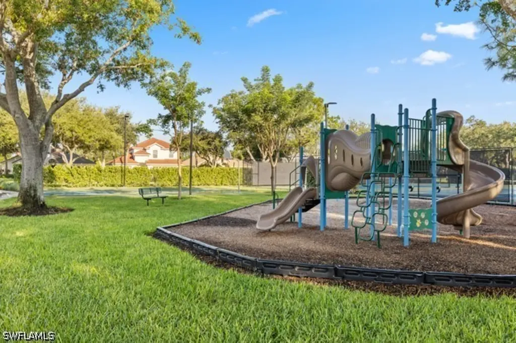 7122 Blue Juniper Court Naples FL 34109