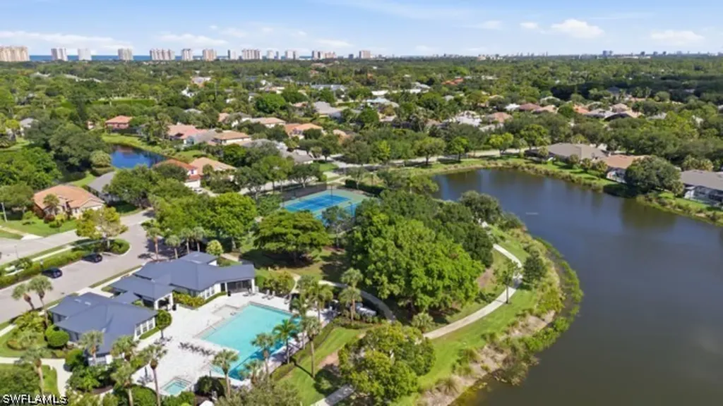 7122 Blue Juniper Court Naples FL 34109