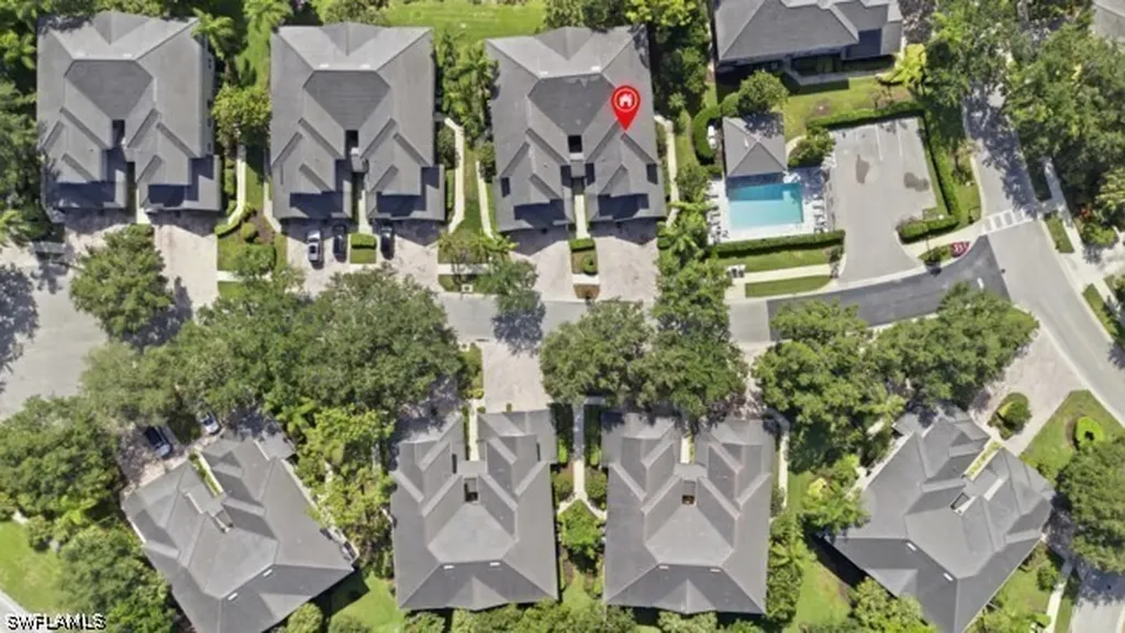 7122 Blue Juniper Court Naples FL 34109