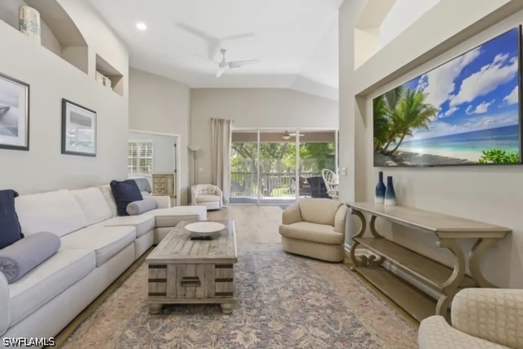 7122 Blue Juniper Court Naples FL 34109