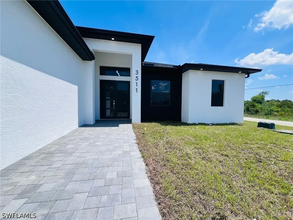 3511 14th Street SW Lehigh Acres FL 33976