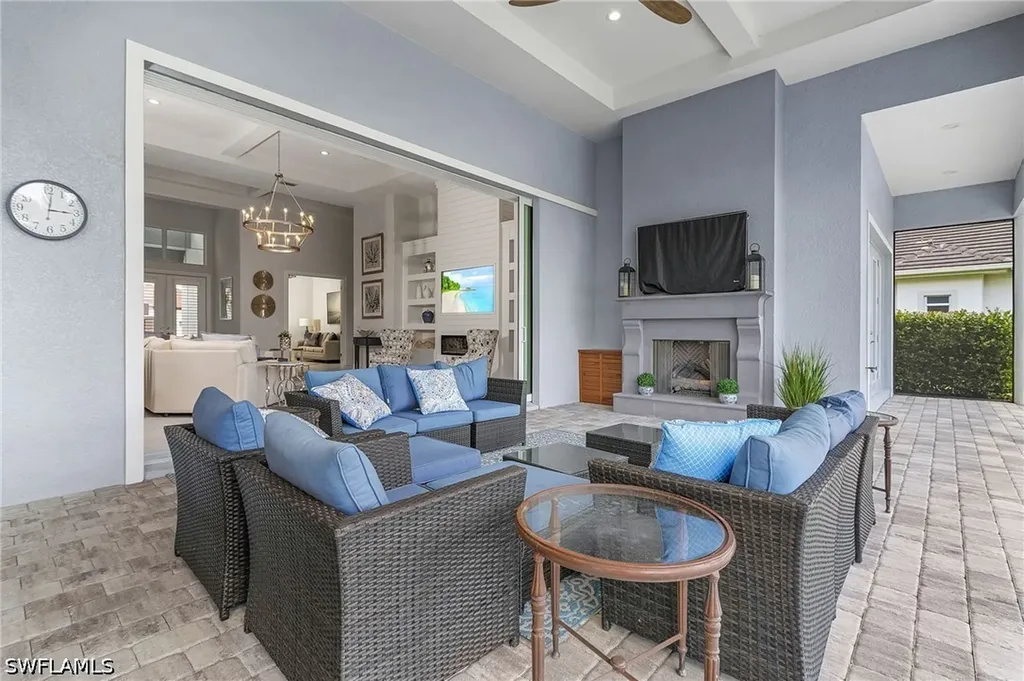 14226 Charthouse Circle Naples FL 34114