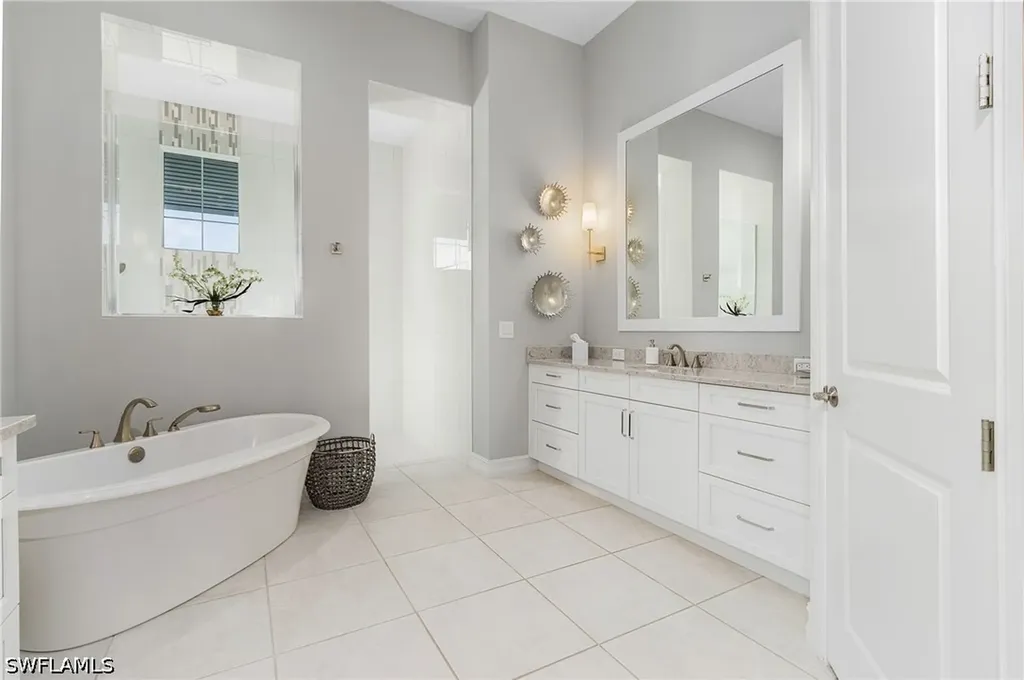 14226 Charthouse Circle Naples FL 34114