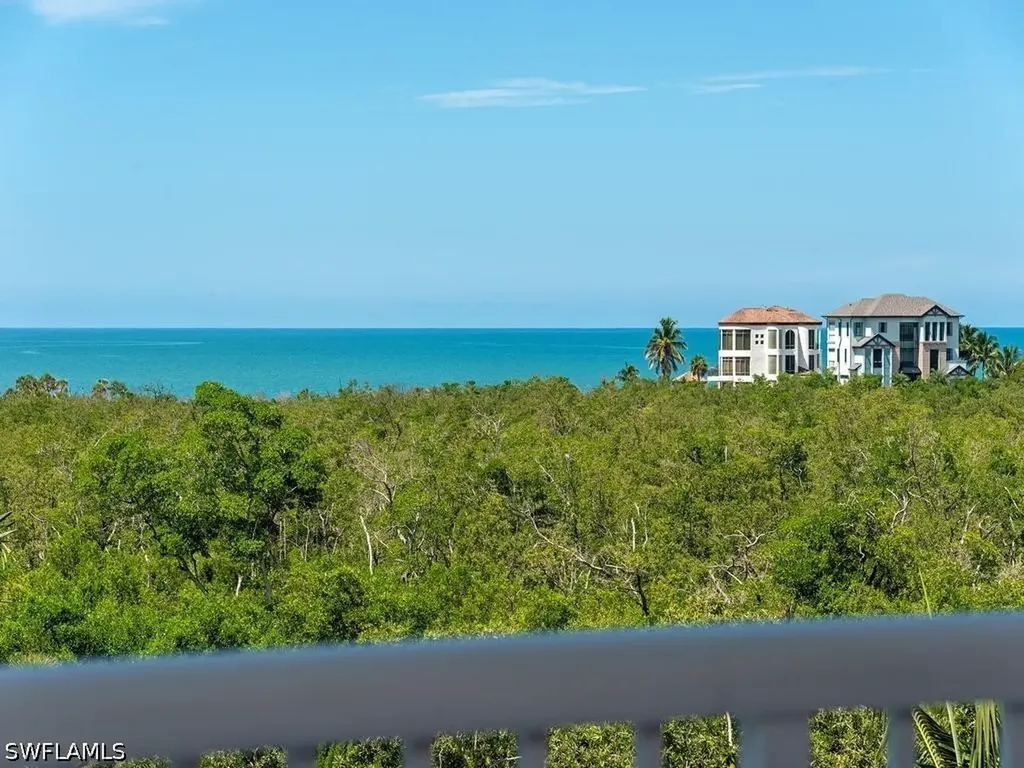 7117 Pelican Bay Boulevard Naples FL 34108