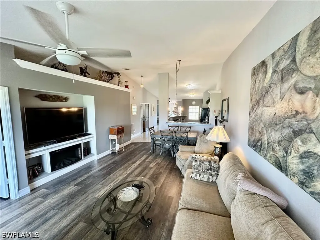 9165 Michael Circle Naples FL 34113