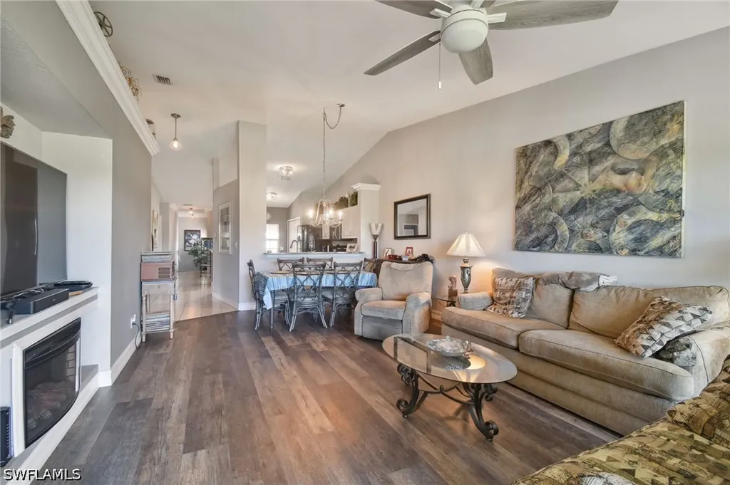 9165 Michael Circle Naples FL 34113
