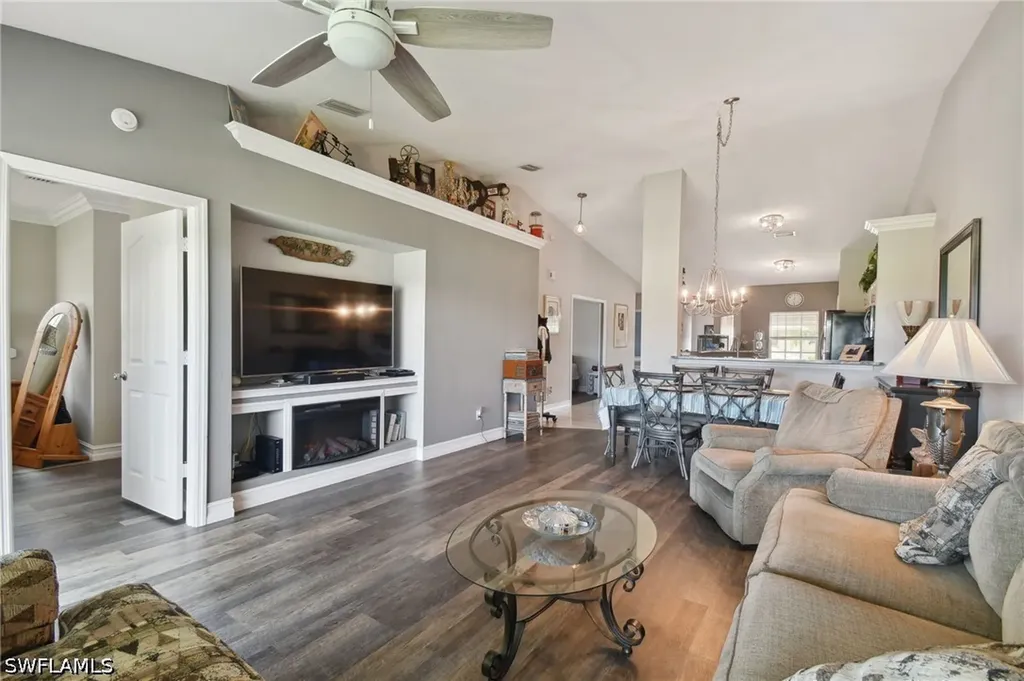 9165 Michael Circle Naples FL 34113