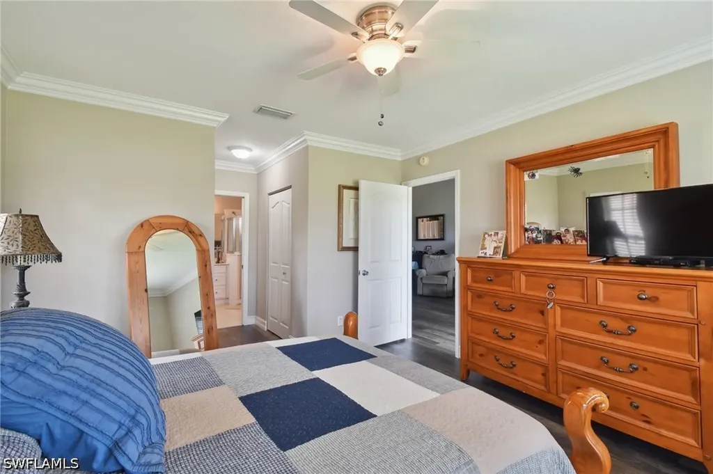 9165 Michael Circle Naples FL 34113
