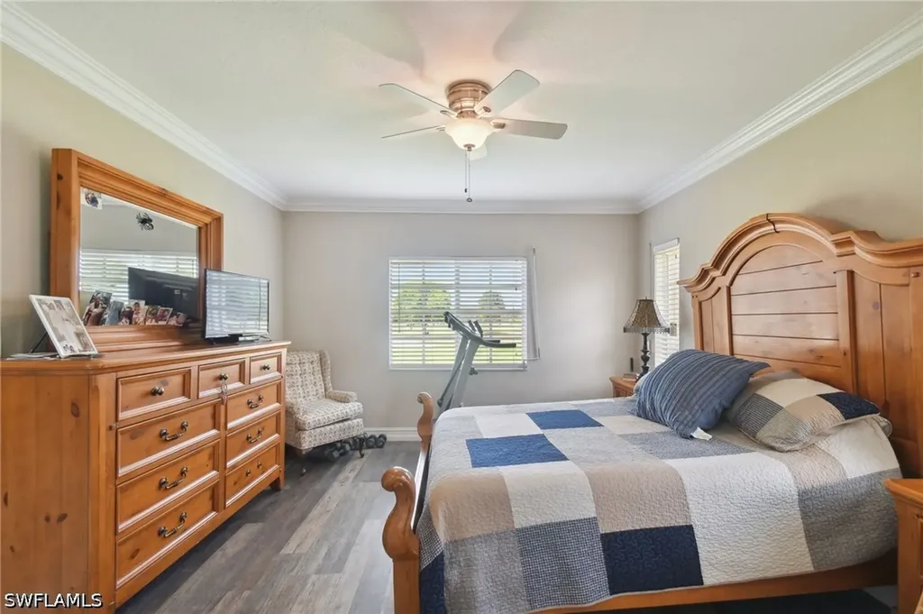 9165 Michael Circle Naples FL 34113