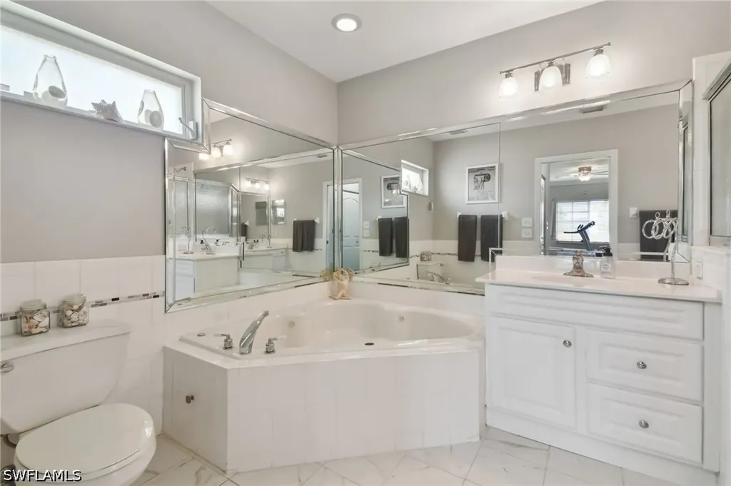 9165 Michael Circle Naples FL 34113