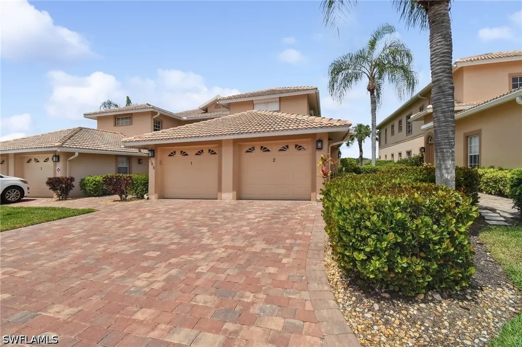 9165 Michael Circle Naples FL 34113