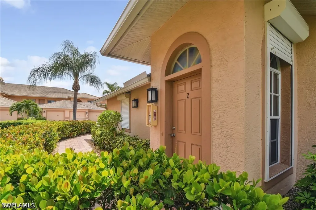 9165 Michael Circle Naples FL 34113