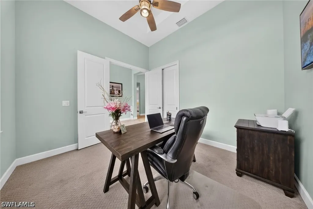 37 Johnnycake Drive Naples FL 34110