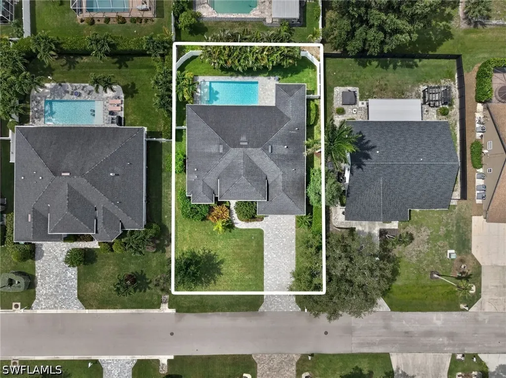 37 Johnnycake Drive Naples FL 34110