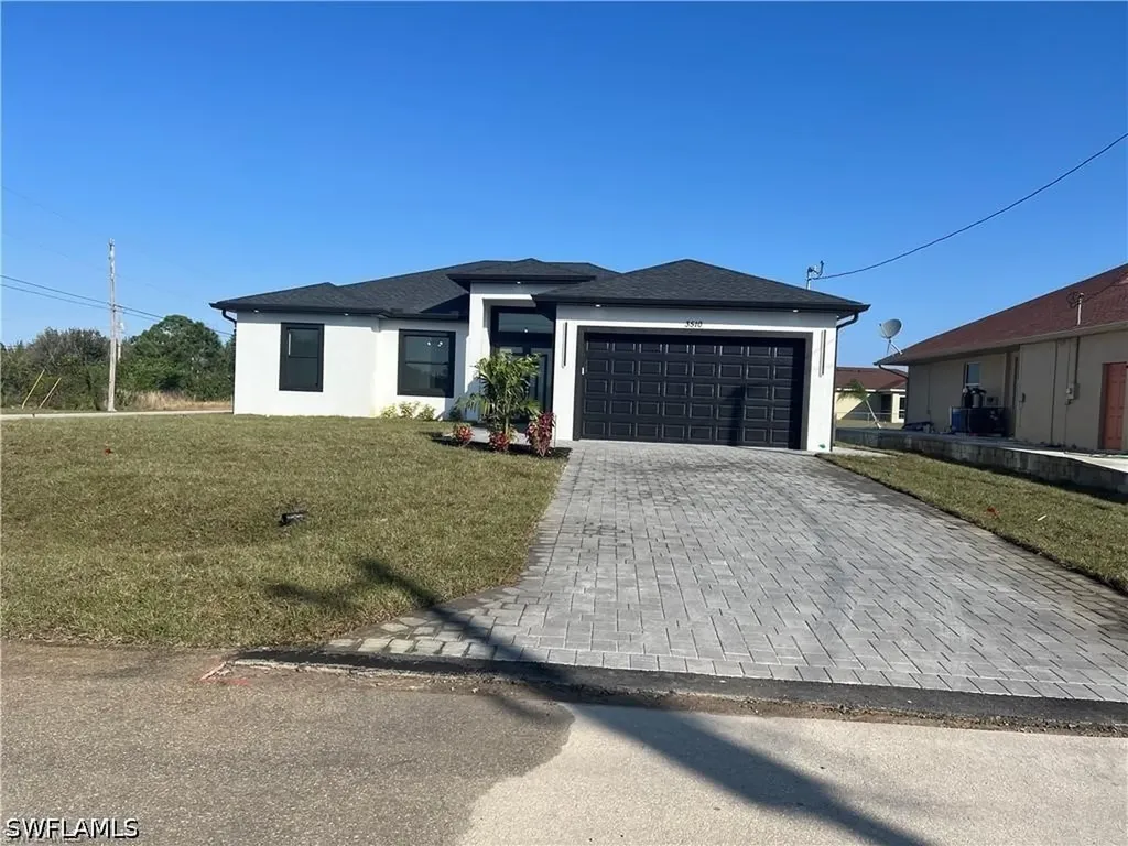 2911 27th Street SW Lehigh Acres FL 33976