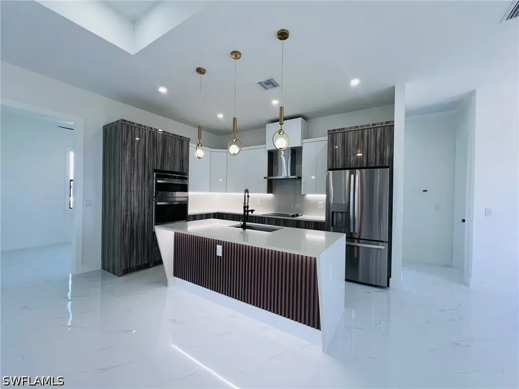 2911 27th Street SW Lehigh Acres FL 33976