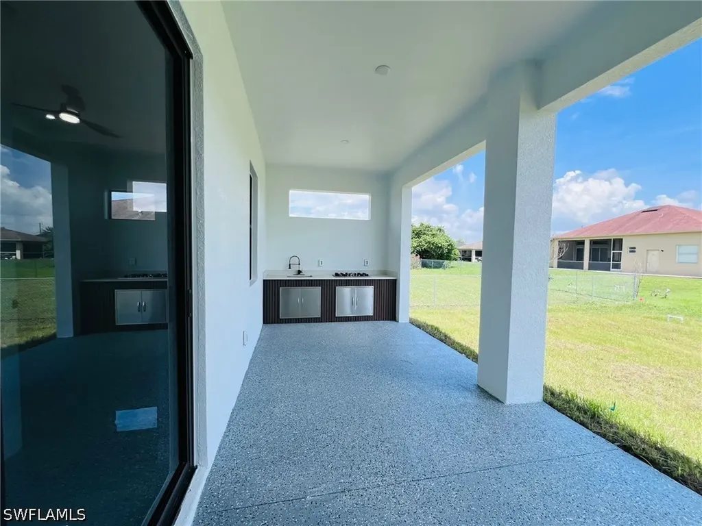 2911 27th Street SW Lehigh Acres FL 33976