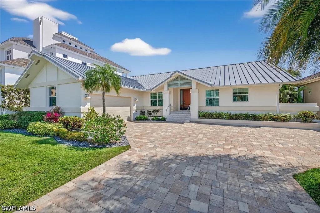 240 Channel Drive Naples FL 34108