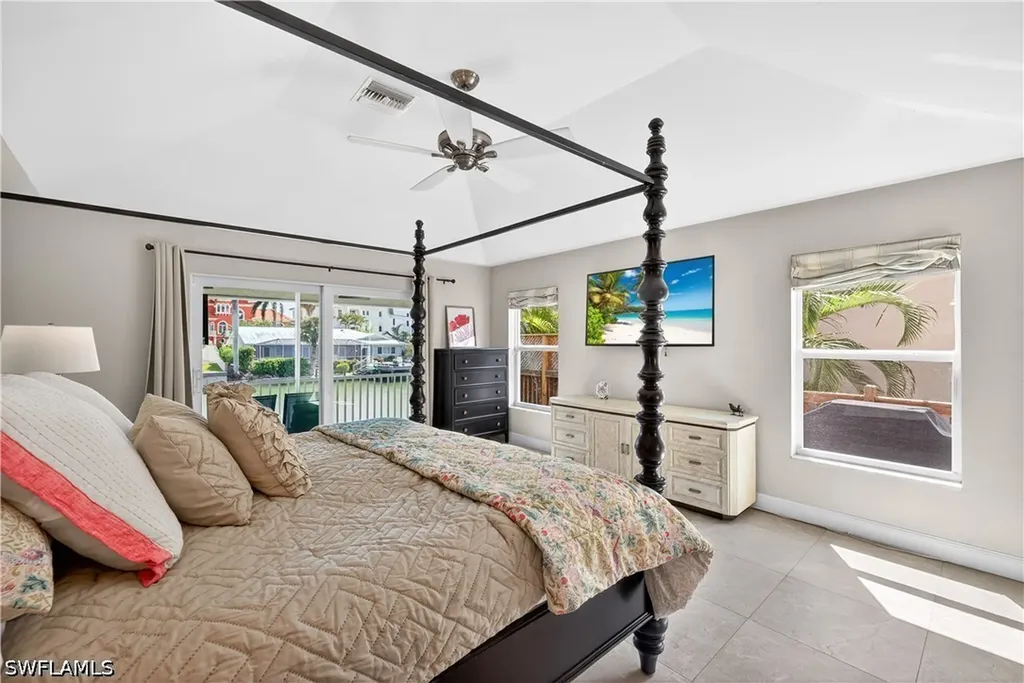 240 Channel Drive Naples FL 34108
