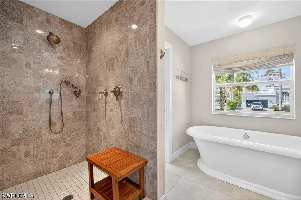240 Channel Drive Naples FL 34108
